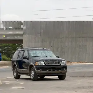 Ford Explorer 2002 Black