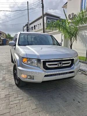 Honda Ridgeline 2010 Silver