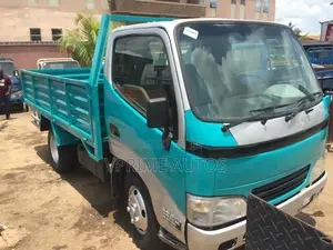 Direct Tokunbo Dyna Truck