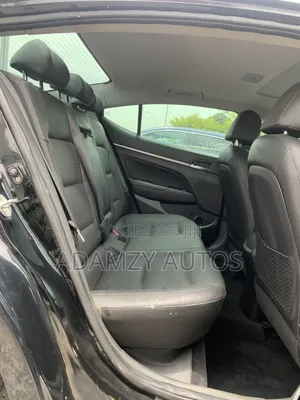 Hyundai Elantra 2018 Black