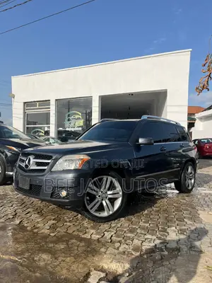 Mercedes-Benz GLK-Class 2011 Gray