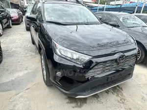 Toyota RAV4 2019 Black