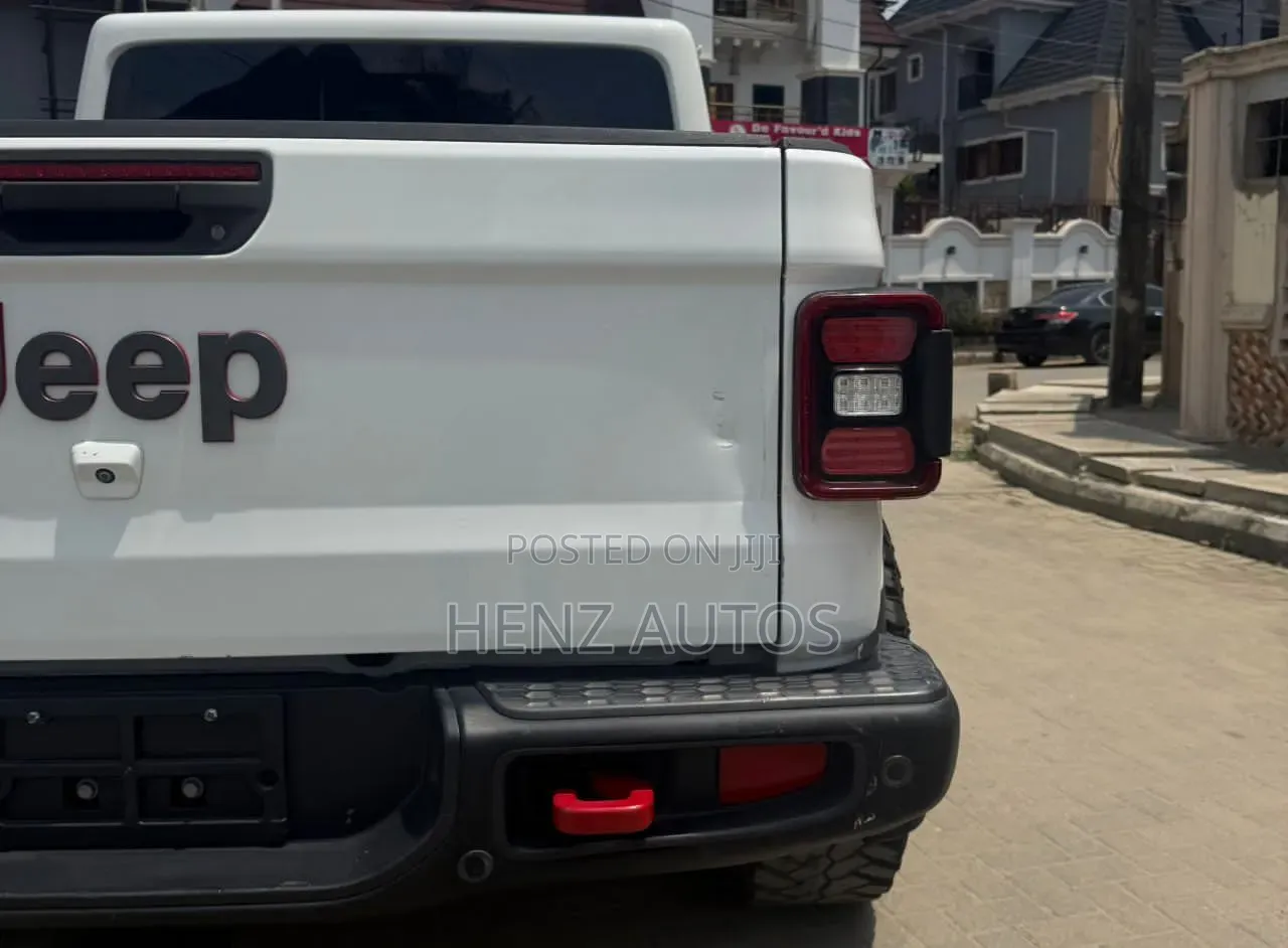 Jeep Gladiator 2020 White