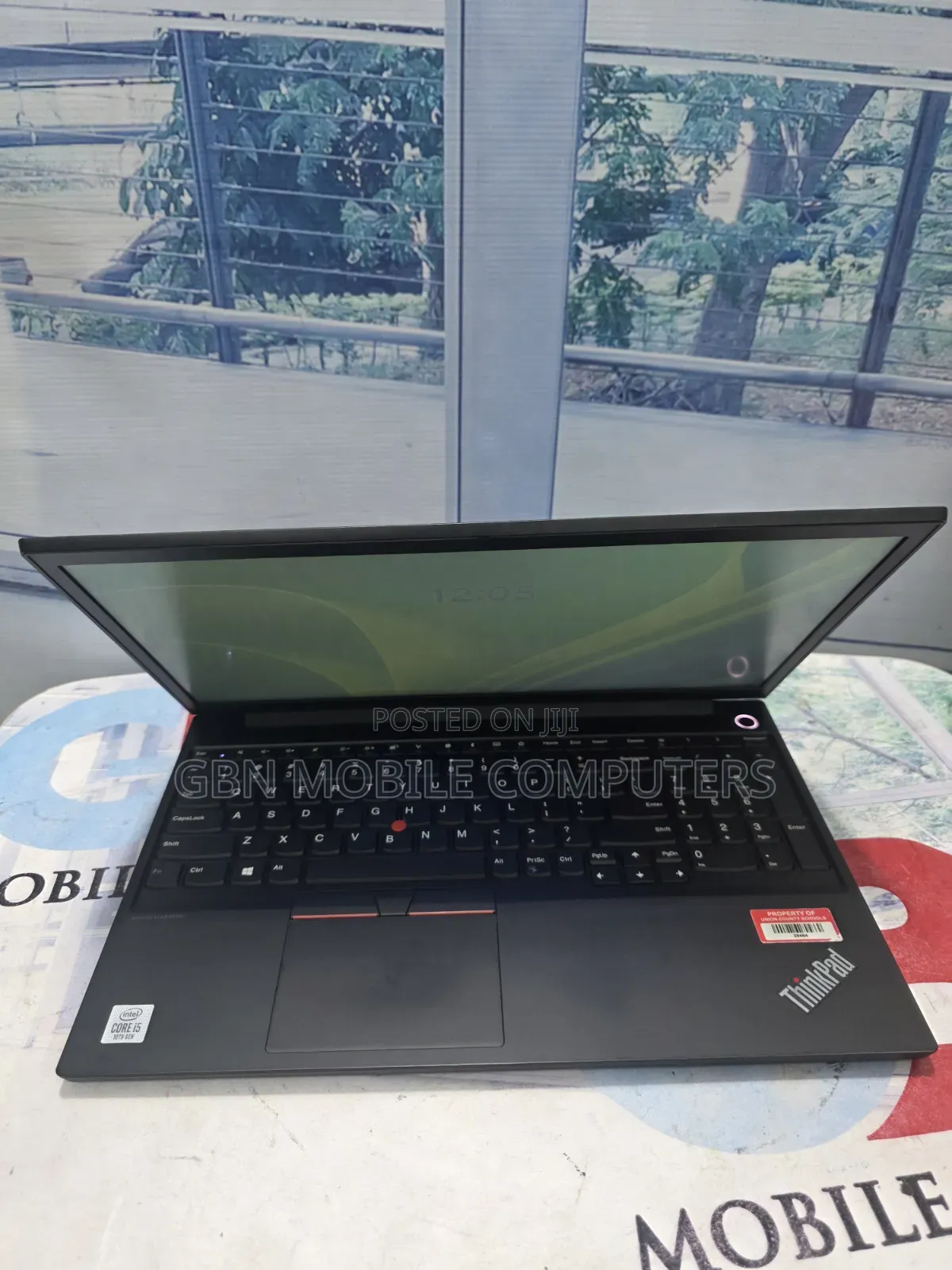 Laptop Lenovo Thinkpad E15 8GB Intel SSD 256GB