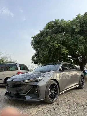 New Changan UNI-V 1.5 Petrol FWD 2023 Gray