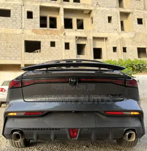 New Changan UNI-V 1.5 Petrol FWD 2023 Gray
