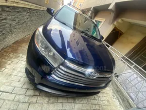 Toyota Highlander XLE 4dr SUV (3.5L 6cyl 6A) 2014 Blue