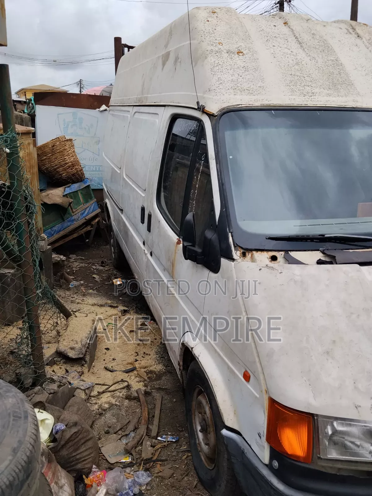 Ford Transit 1999 White