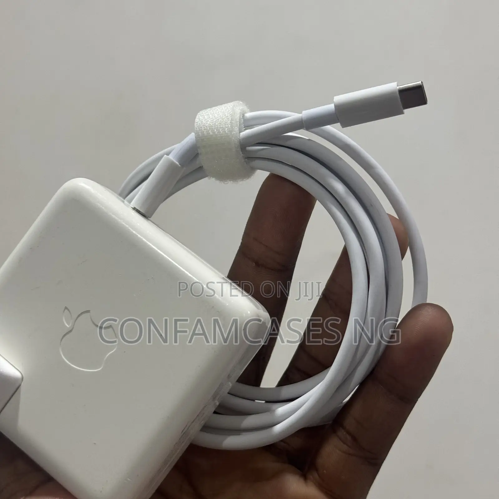 Original Macbook Type C Follow Come Complete Charger