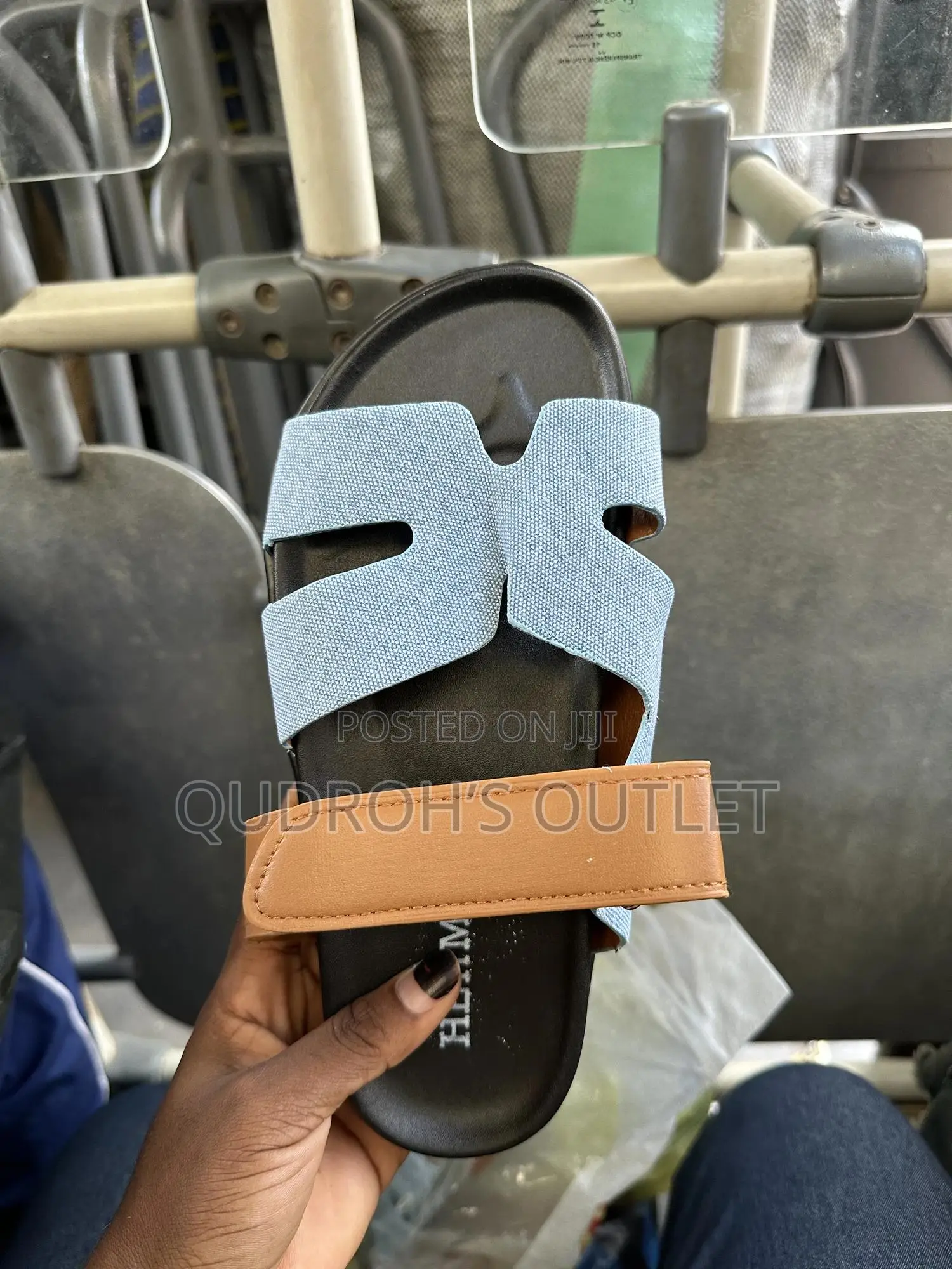 Hermes Slippers