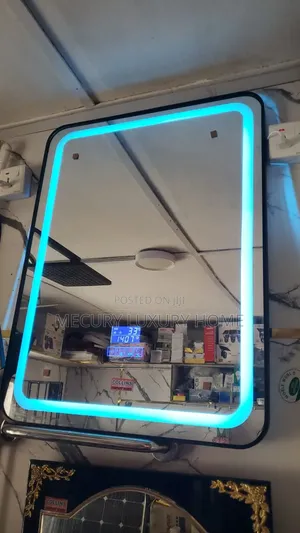 Mirror 3 Light