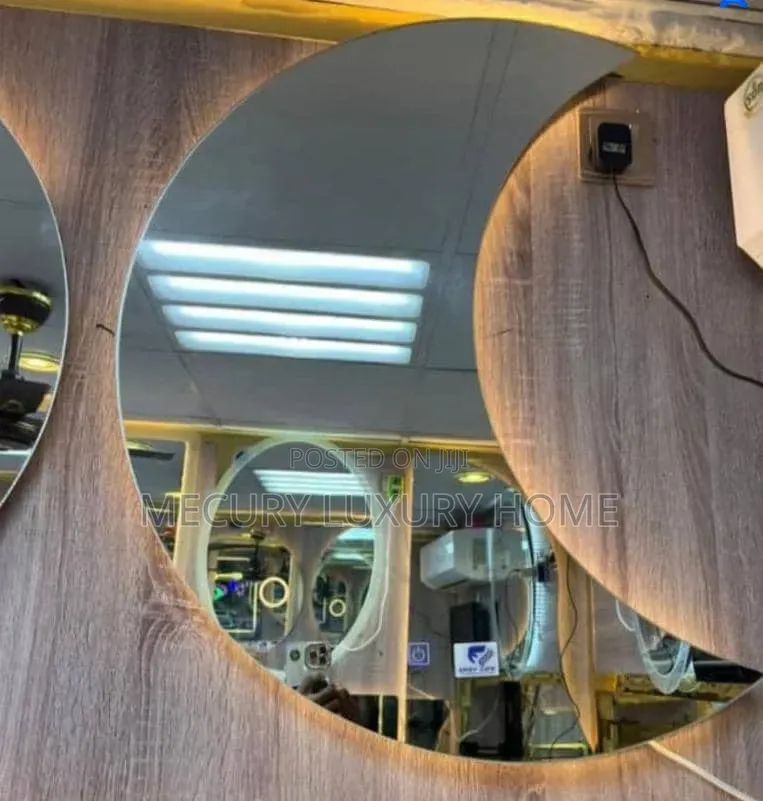 Mirror 3 Light
