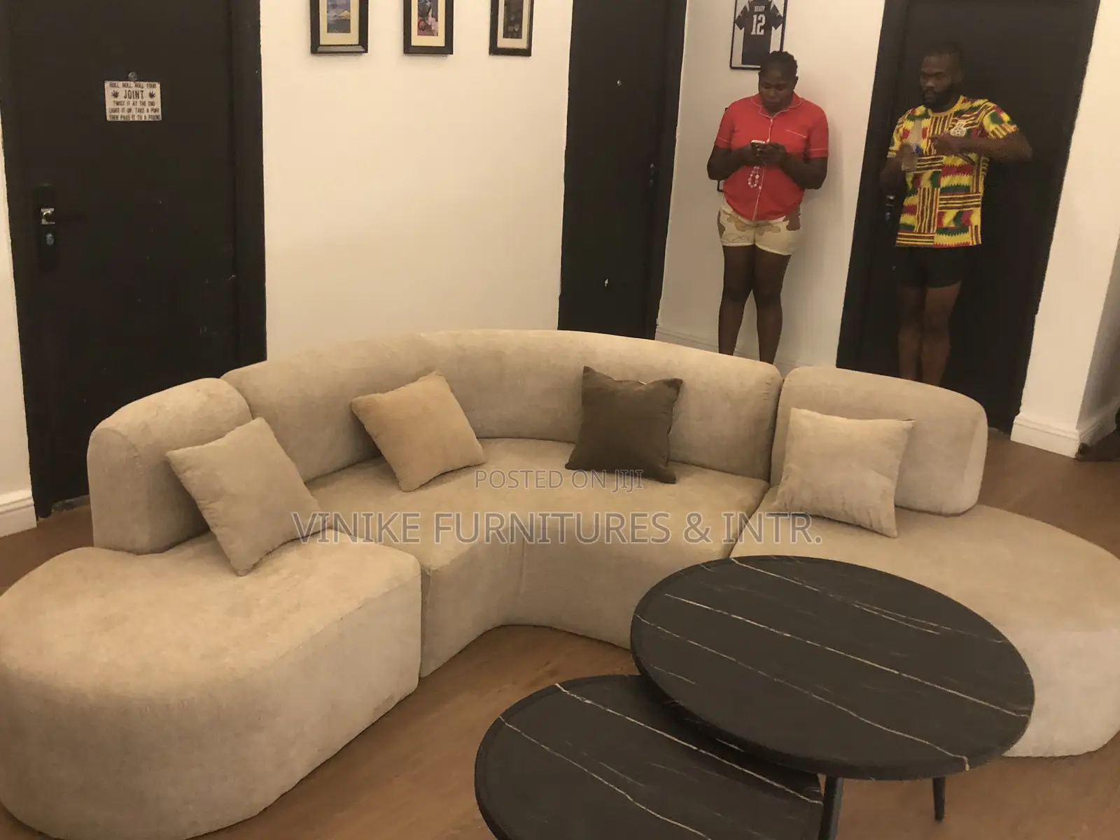 Curve L Shape Sofa With Single