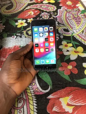 Apple iPhone 6 32 GB Silver