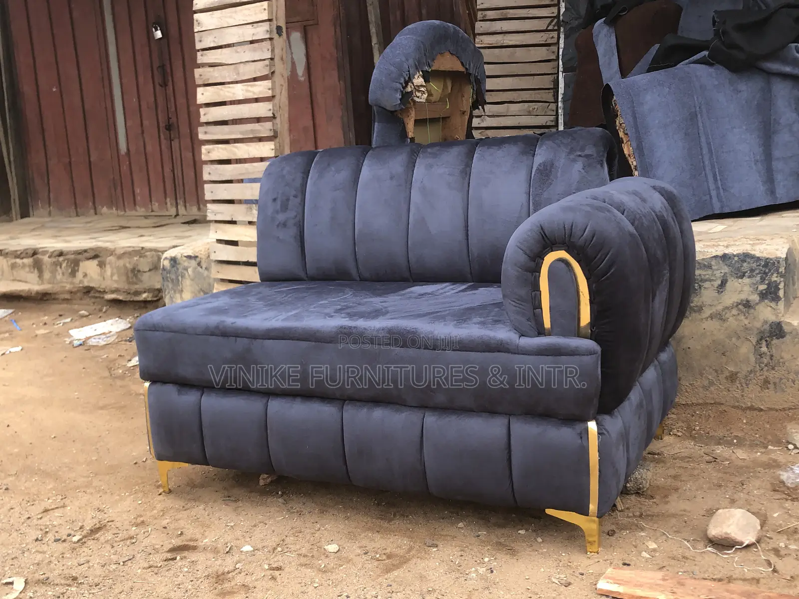 2seater Couch