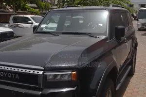 New Toyota Land Cruiser Prado 2.7 2025 Black