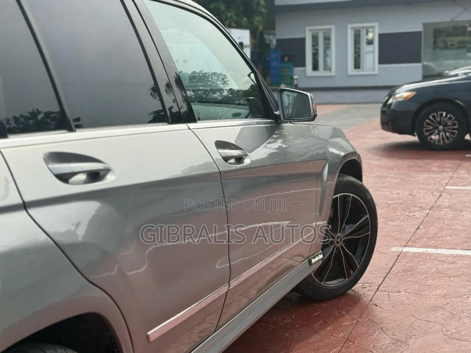 Mercedes-Benz GLK-Class 350 4MATIC 2013 Gray