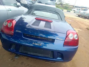 Toyota MR2 1.8 Convertible 2004 Blue