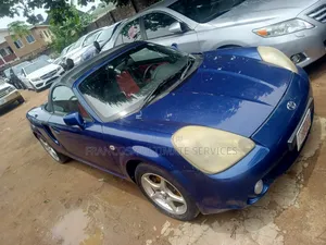 Toyota MR2 1.8 Convertible 2004 Blue