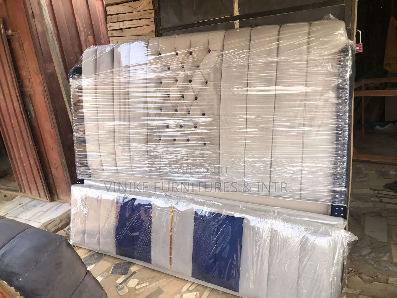 6x6 Bedframe