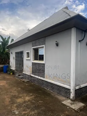 2 Units of 2 Bedroom Flats 2 Units of Selfcons 1 Bedroom Flat.
