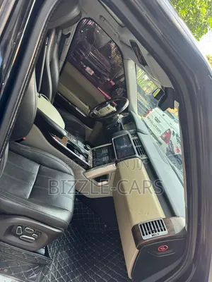 Land Rover Range Rover Vogue 2014 Black