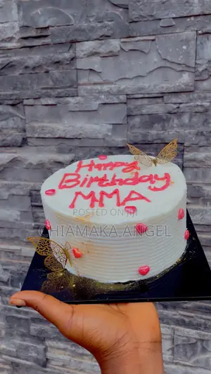 Cake , Buttercream, Chocolate Cake