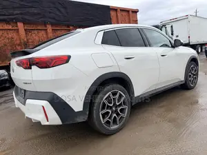 BMW X2 xDrive28i AWD 2024 White
