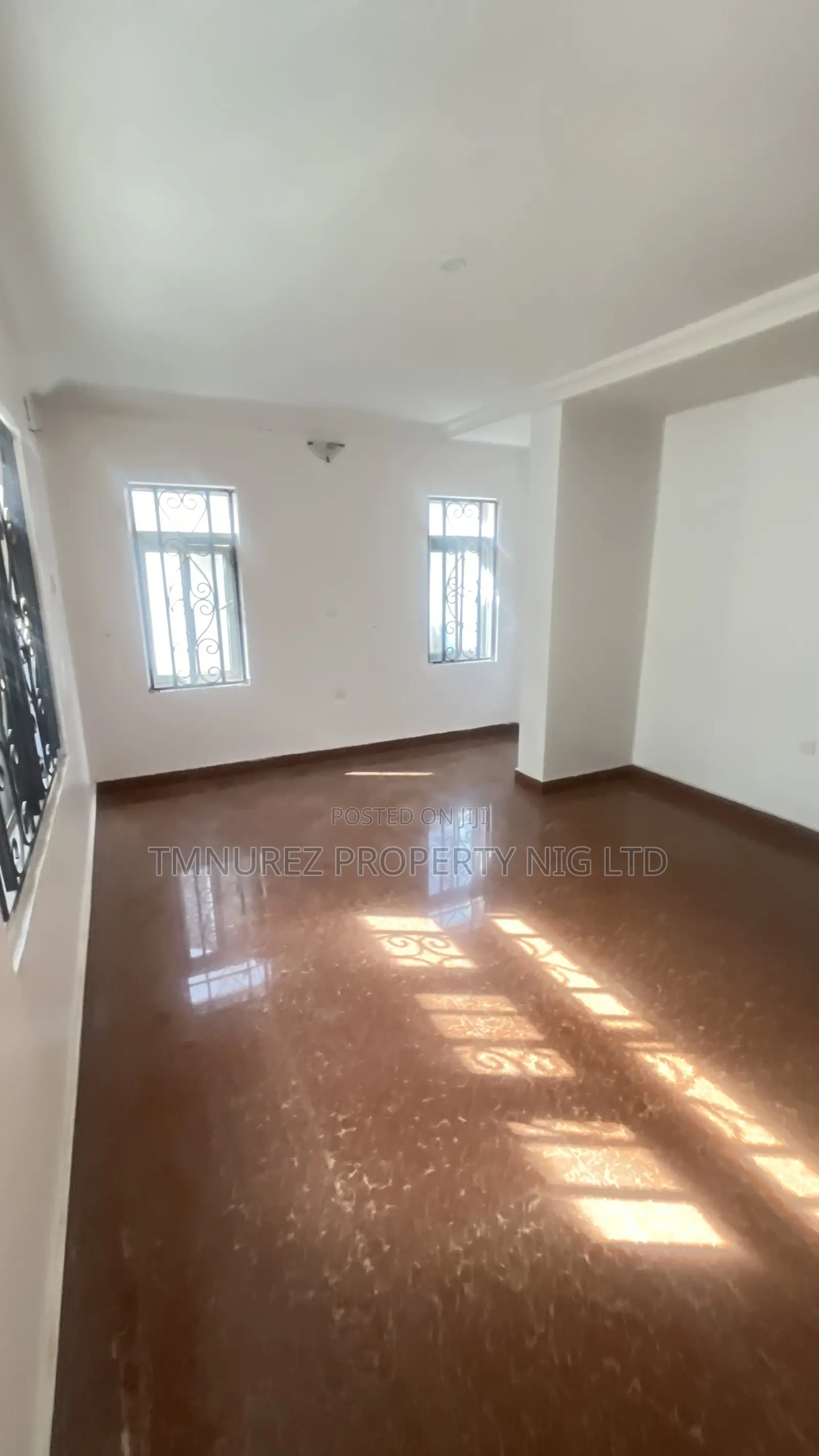 2bdrm Duplex in Lekki Phase 1 for rent