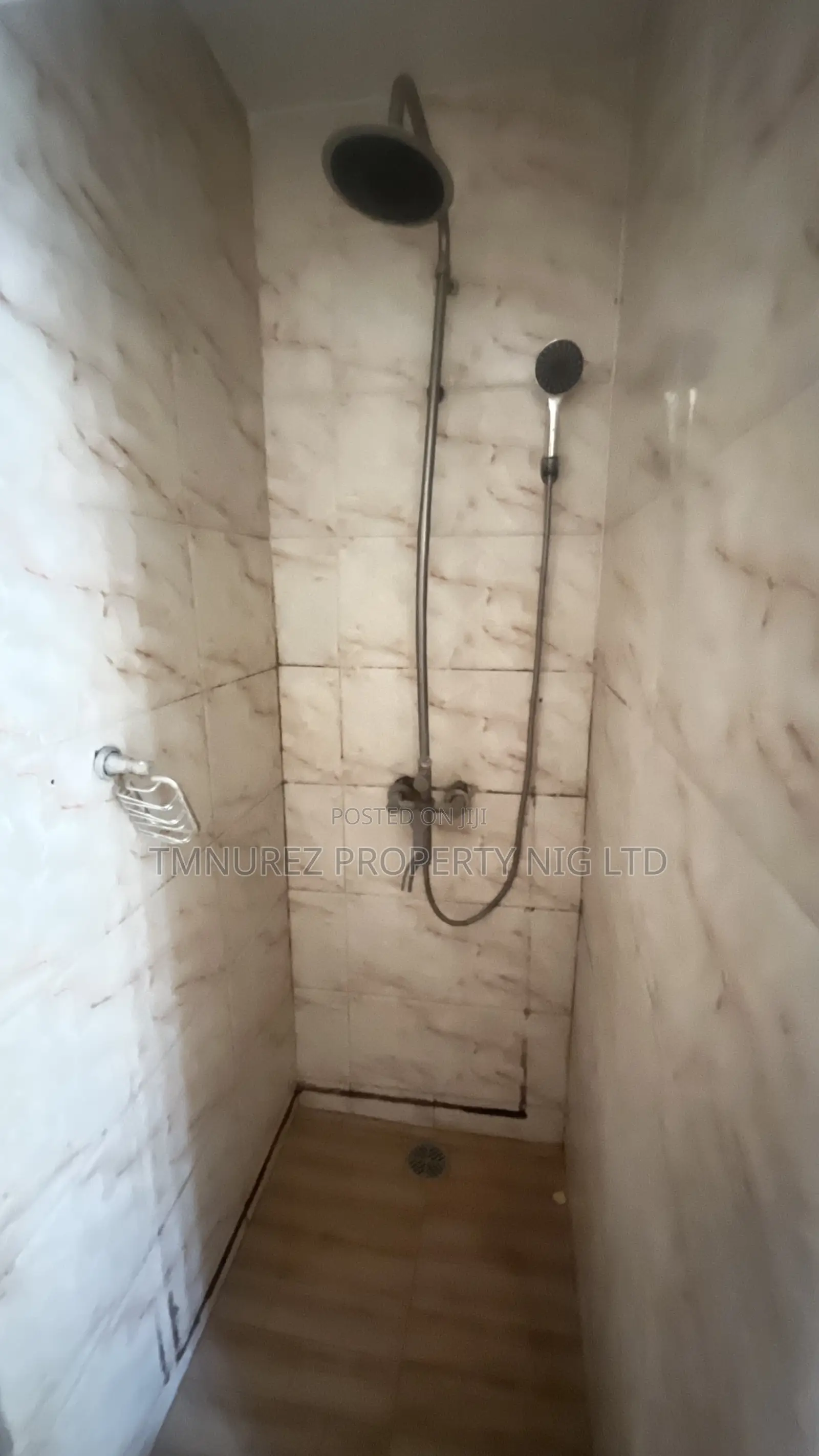 2bdrm Duplex in Lekki Phase 1 for rent
