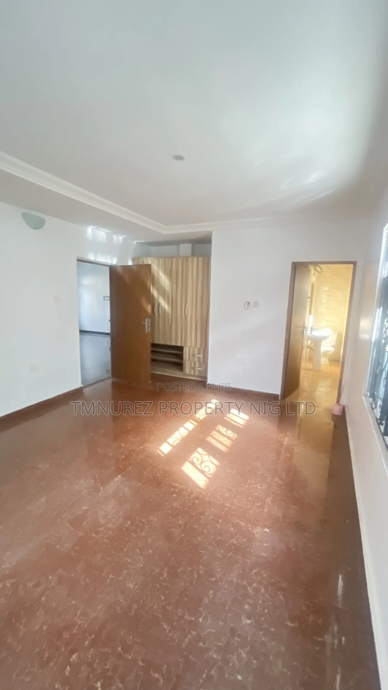 2bdrm Duplex in Lekki Phase 1 for rent
