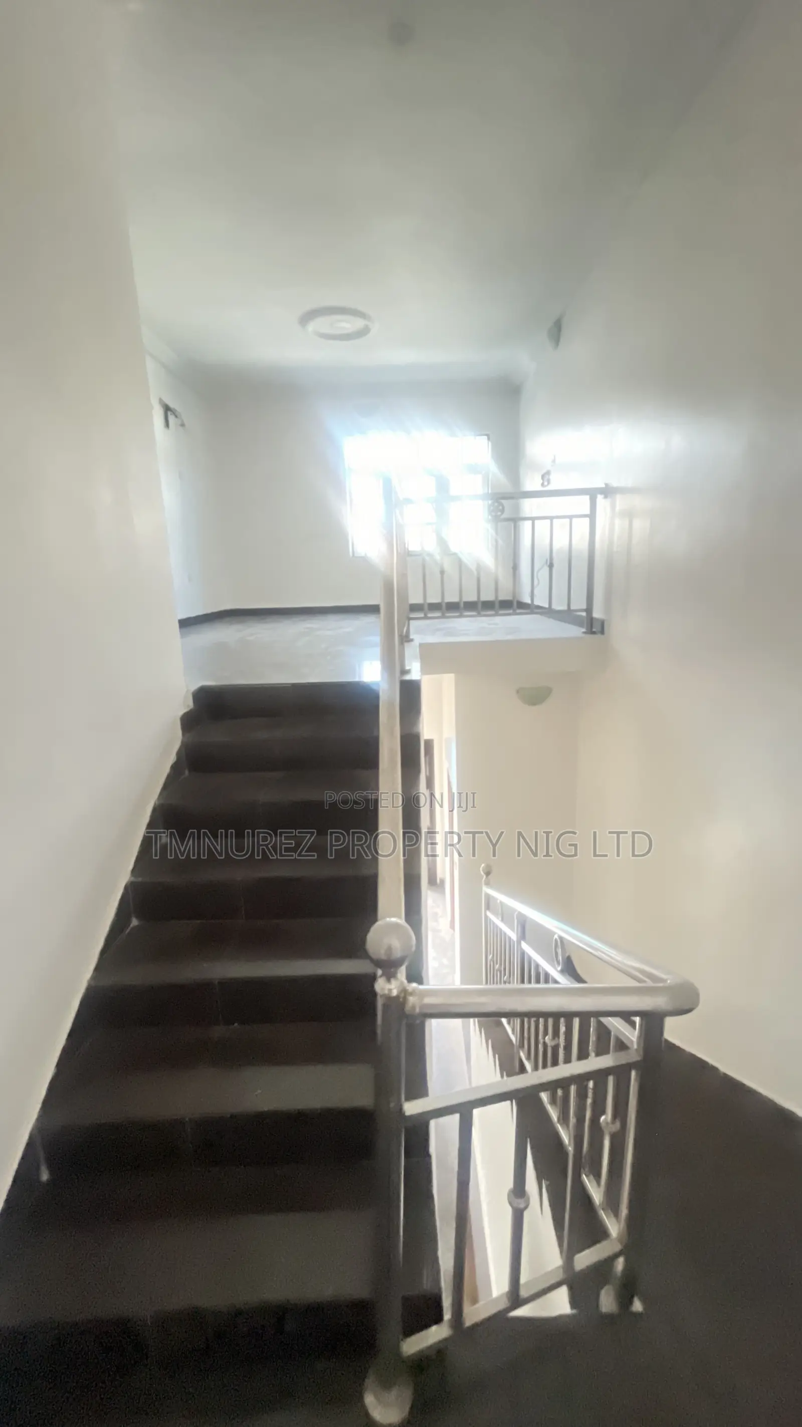 2bdrm Duplex in Lekki Phase 1 for rent