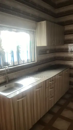 2bdrm Duplex in Lekki Phase 1 for rent