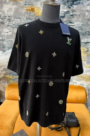 *Top Quality Originallouis Vuitton Polo Available in Store  M —— XXL