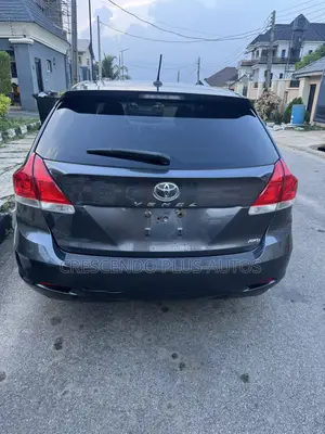 Toyota Venza LE 2009 Gray