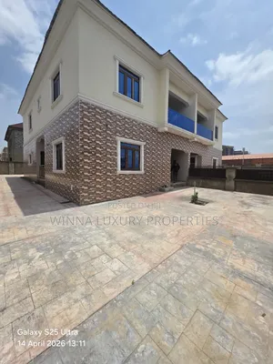 4bdrm Duplex in Csl Royal Homes, Lugbe District for sale