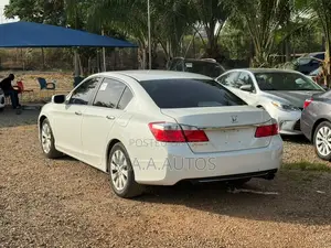 Honda Accord EX 4dr Sedan FWD (2.4L 4cyl 2A) 2013 White