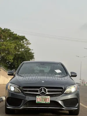 Mercedes-Benz C400 4Matic AWD Sedan (3.0L V6 7A) 2015 Gray