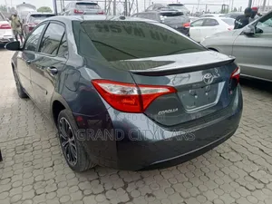 Toyota Corolla S Premium 4dr Sedan (1.8L 4cyl CVT) 2016 Gray