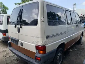 Volkswagen Transporter 2005 White