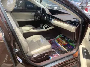 Lexus ES 350 FWD 2016 Brown