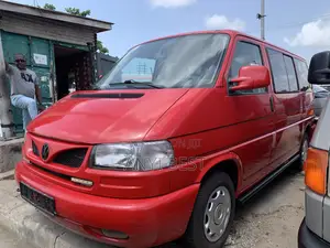 Volkswagen Transporter 2007 Red