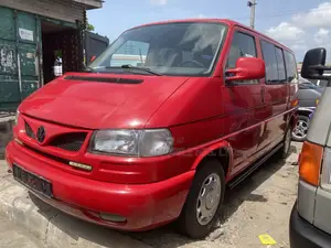 Volkswagen Transporter 2005 Red