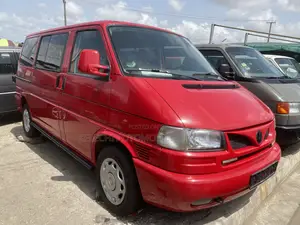 Volkswagen Transporter 2005 Red