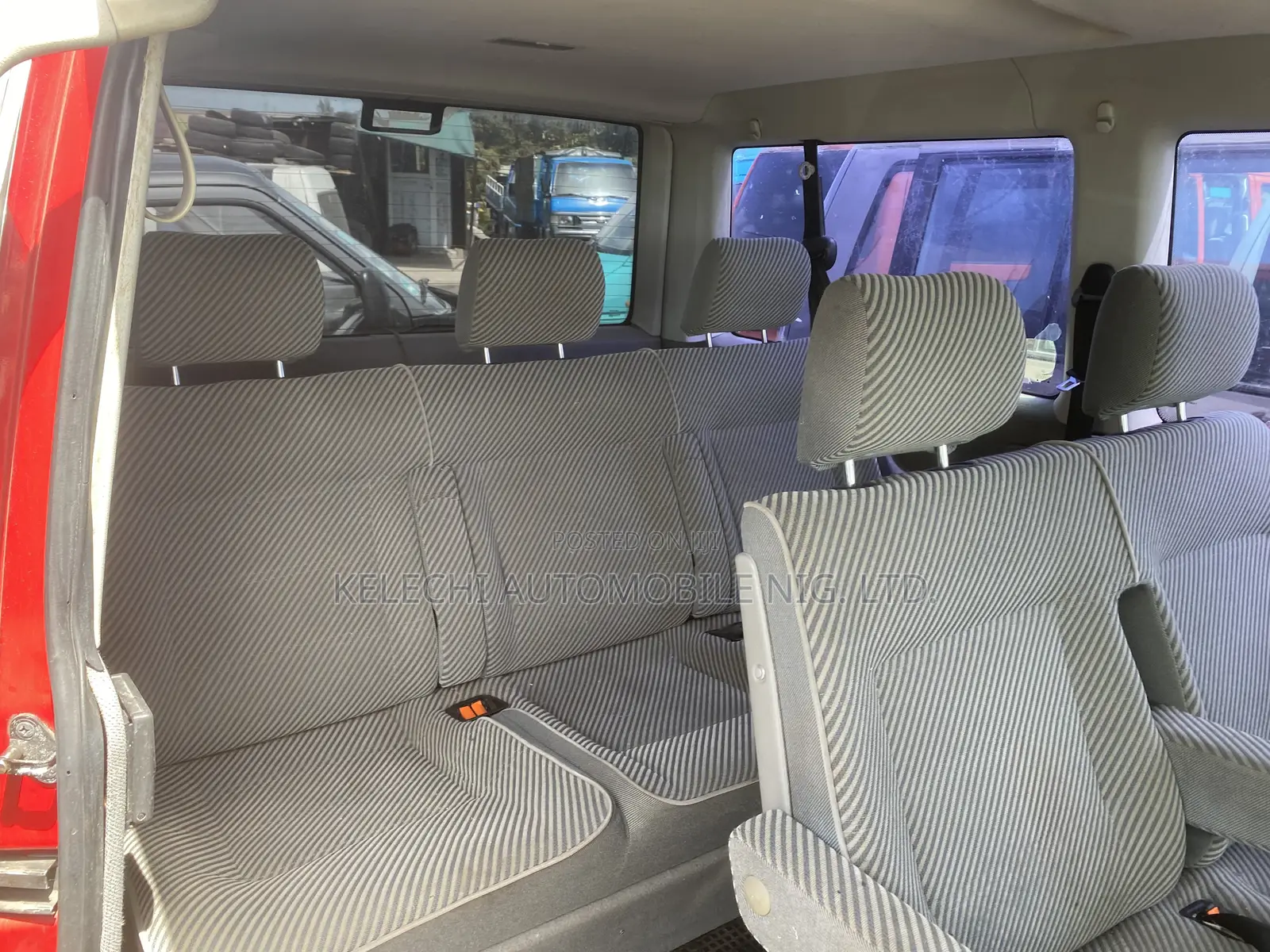 Volkswagen Transporter 2005 Red