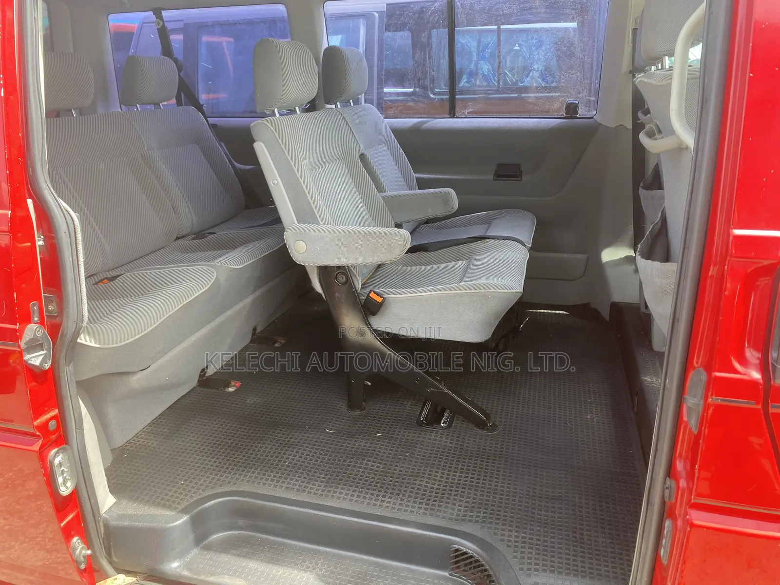 Volkswagen Transporter 2005 Red