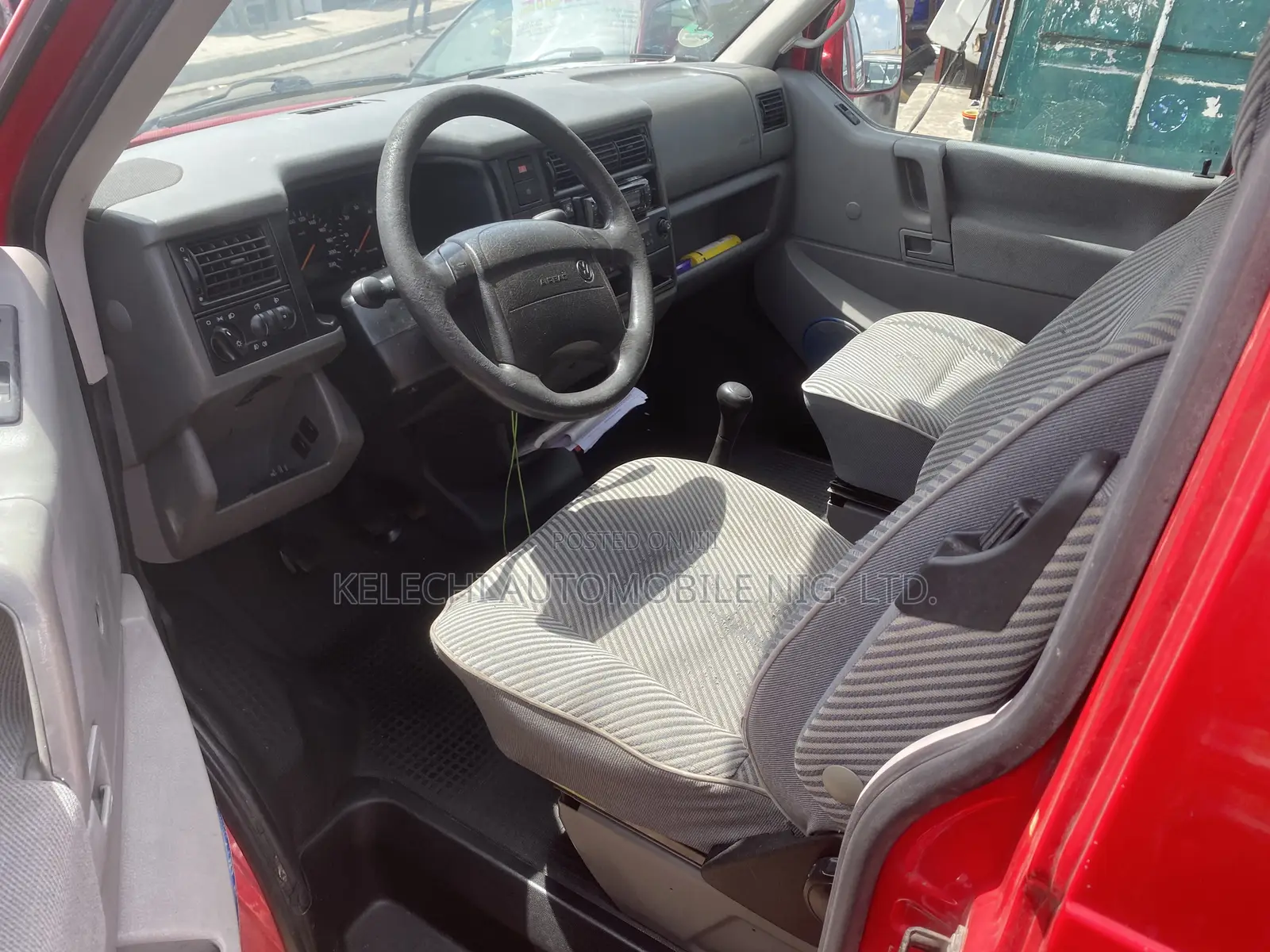 Volkswagen Transporter 2005 Red