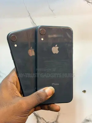 Apple iPhone XR 64 GB Black