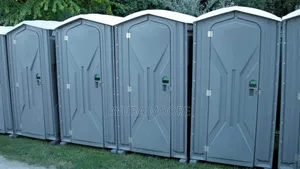 Uskop Portable Toilet