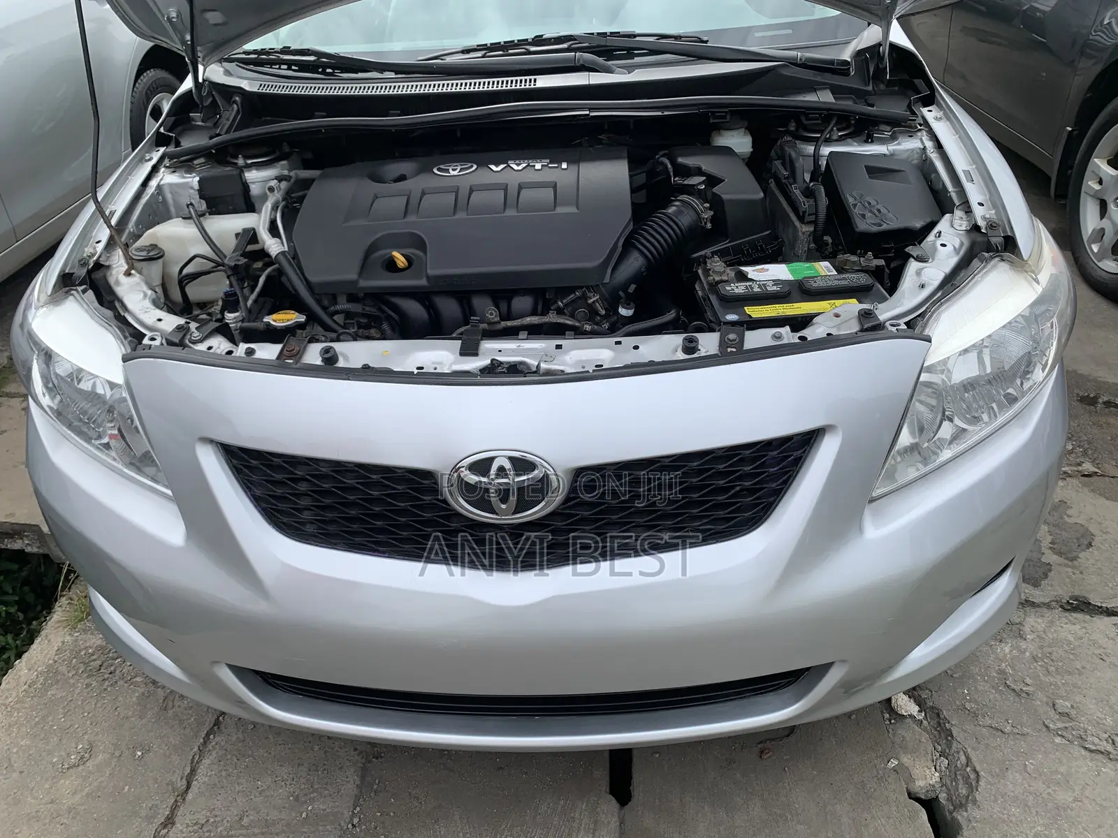 Toyota Corolla 2010 Silver